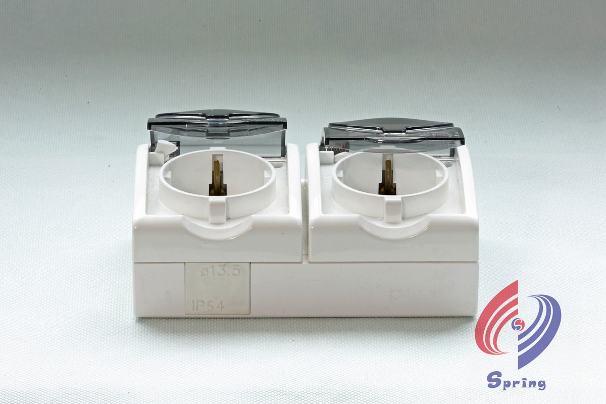 Waterproof socket - Image 2