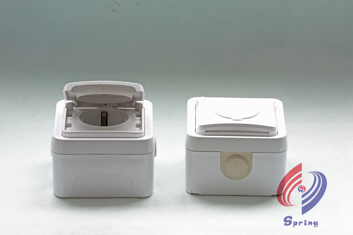 Weatherproof Outdoor Electrical Socket