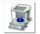 Precision Analytical Balance for Laboratory Use