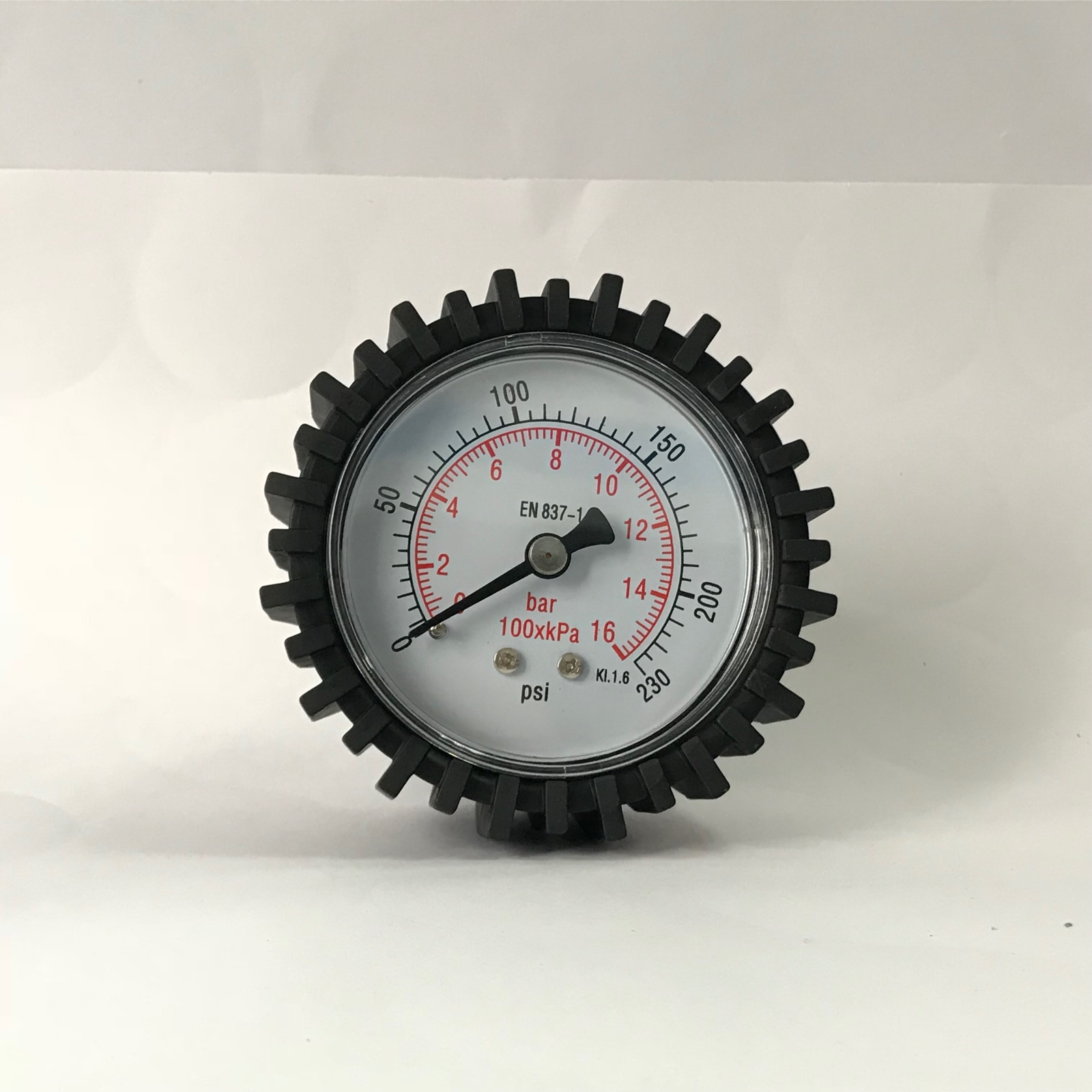 WESEN 60mm plastic pressure gauge with rubber sleeve 16bar 230psi back mounting - Image 3