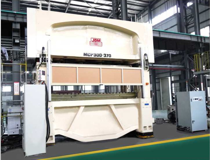 Wide mesa ultra precision High-speed Precision Press MCP400 - Image 2