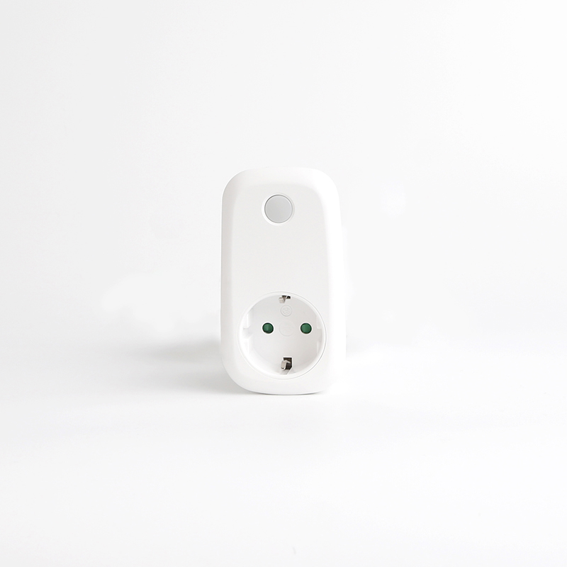 Wi-Fi Smart Power Socket with Energy Monitoring