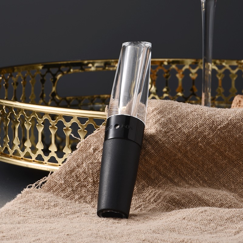 Wine Aerator and Pourer