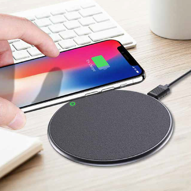 Qi-Compatible Wireless Charging Pad