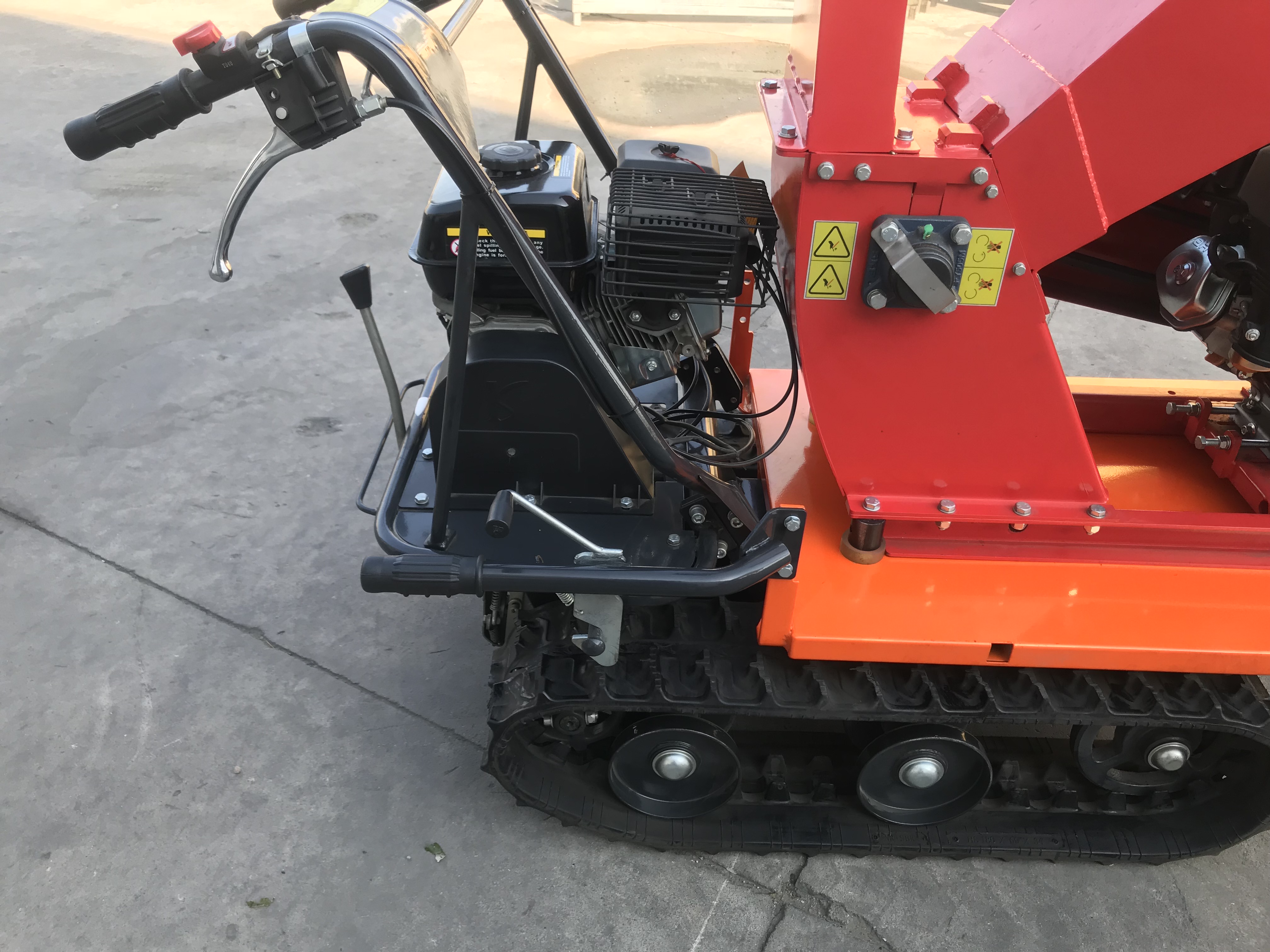 WOOD CHIPPER WITH MINI DUMPER - Image 3