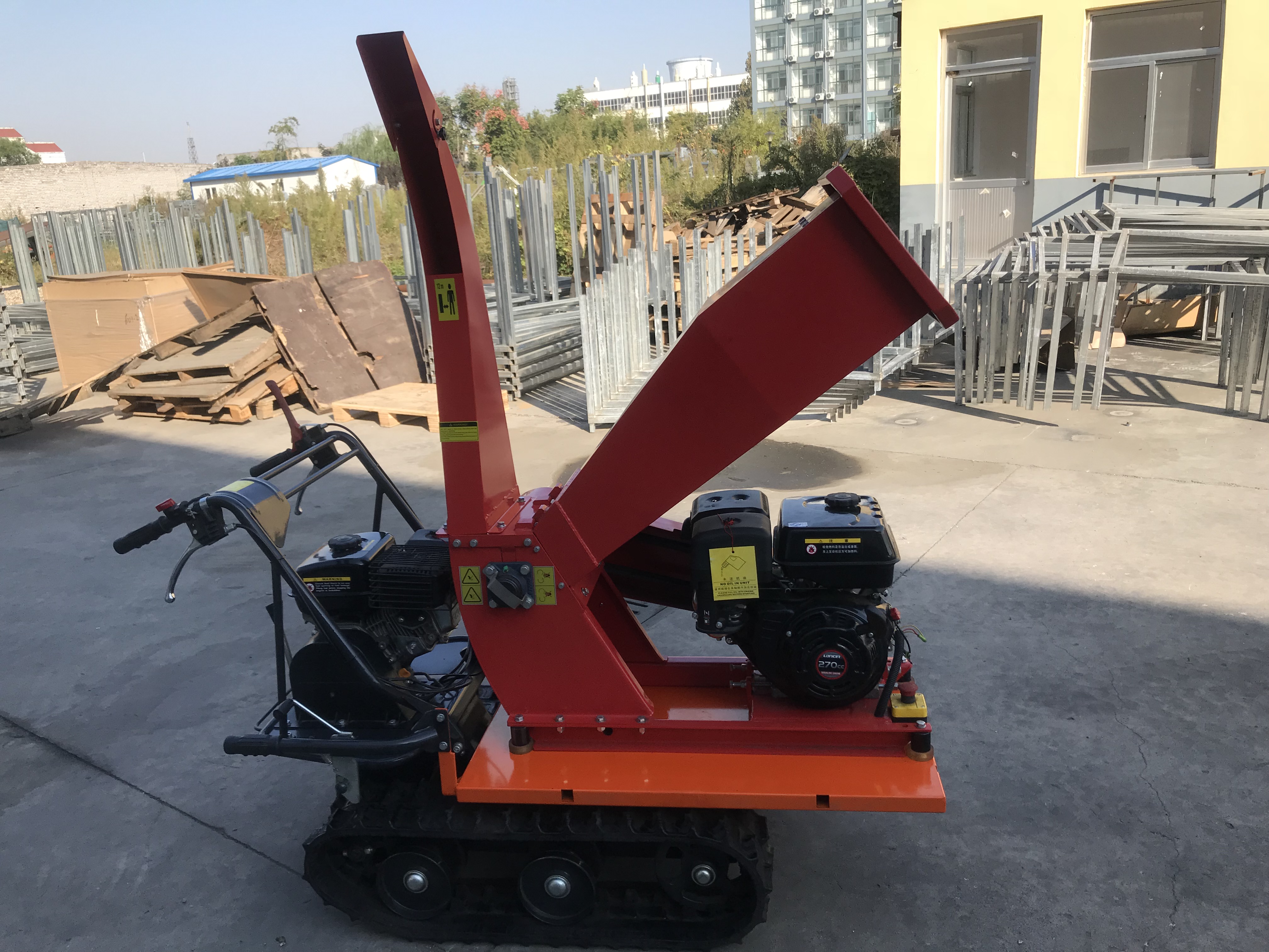 WOOD CHIPPER WITH MINI DUMPER - Image 2
