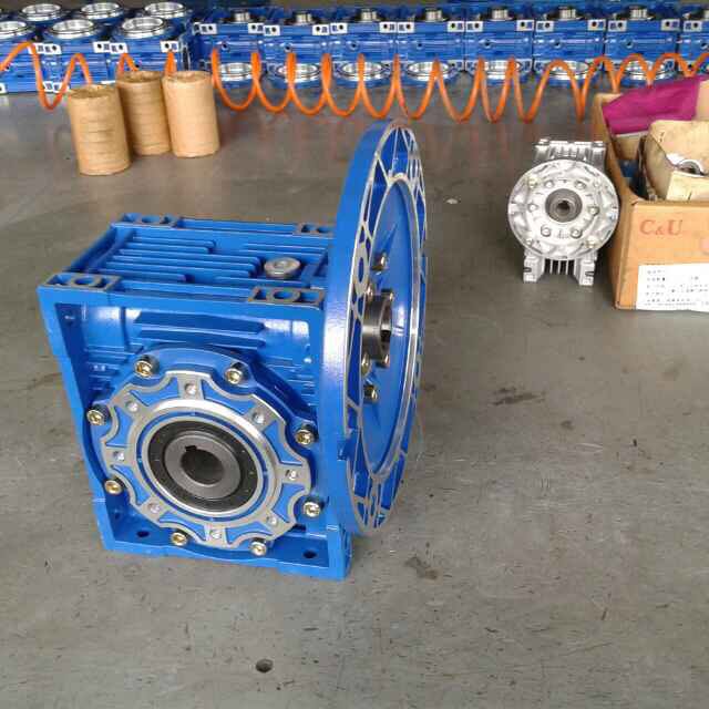 WORM GEAR REDUCER - Image 2