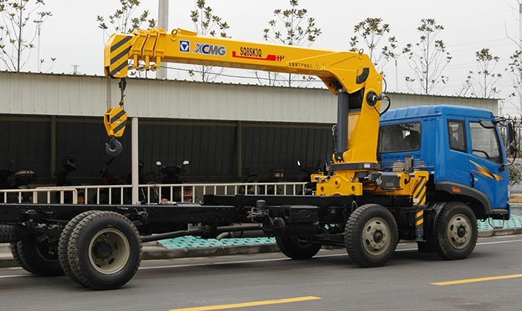 Detailed view of the crane articulation and hydraulic boom mechanism.