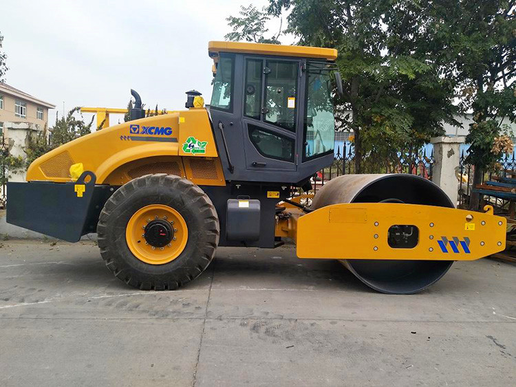 XCMG official 20 ton road roller compactor XS203 China vibratory single drum road rollers - Image 2