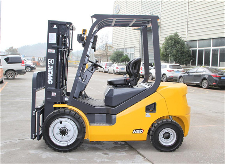 XCMG Official 3.5 Ton Small Diesel Forklifts Truck FD35T For Sale - Image 2