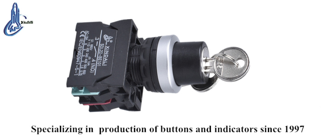 XDL22-CG25 industrial elevator key switch close-up