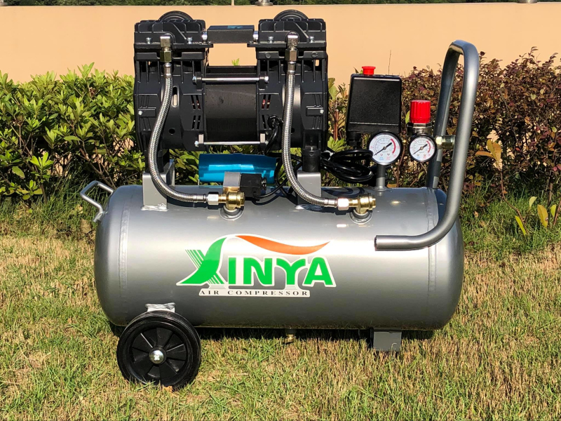 Direct drive air compressor unit with 24L tank