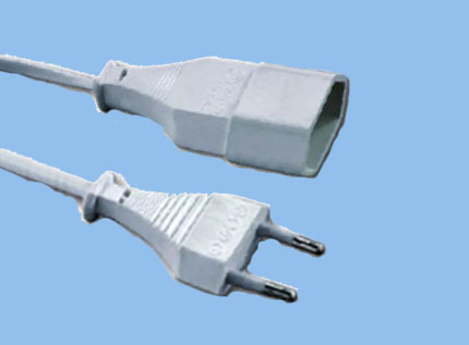IEC C13 to CEE 7/16 Power Cord