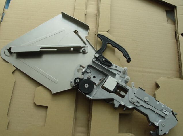 yamaha CL 12mm feeder for YG YV machine - Image 2