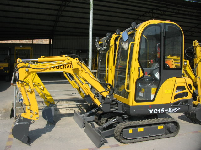 YC15-8 Excavator - Image 2