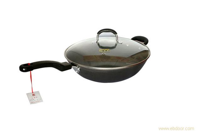 Non-Stick Smoke-Reducing Wok with Lid