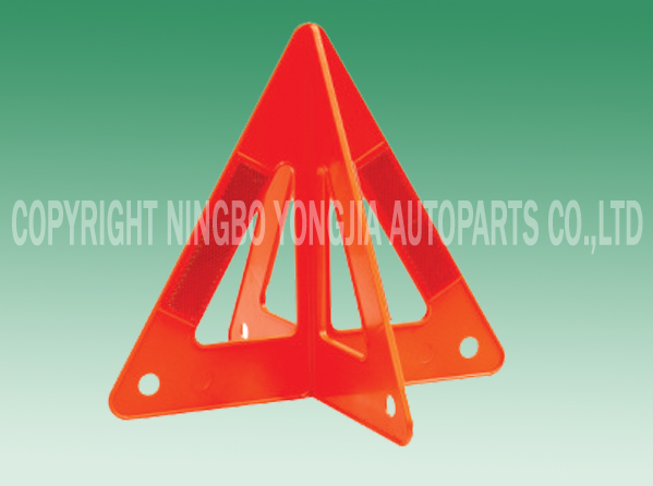 Foldable Reflective Safety Triangle