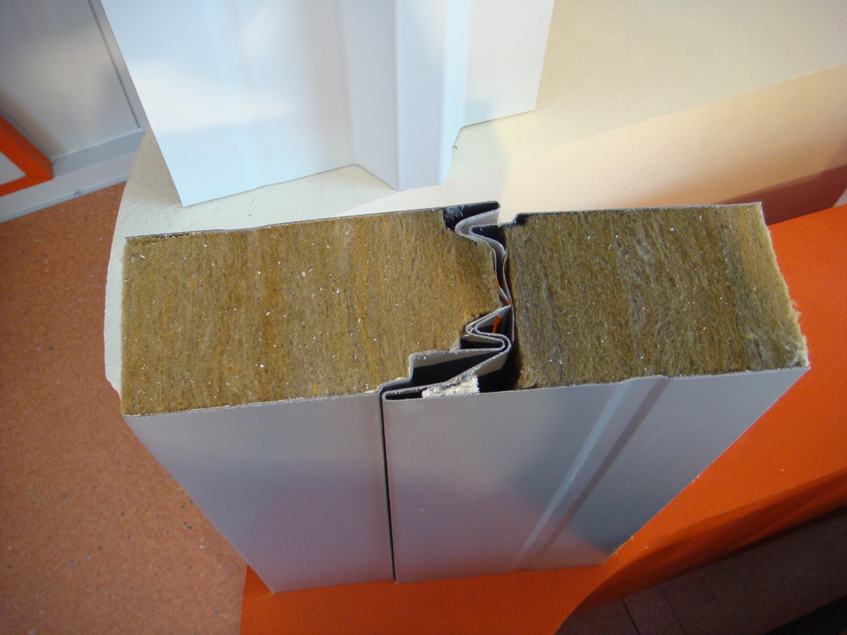 Z-lock Sandwich Panel Production Line - Image 2