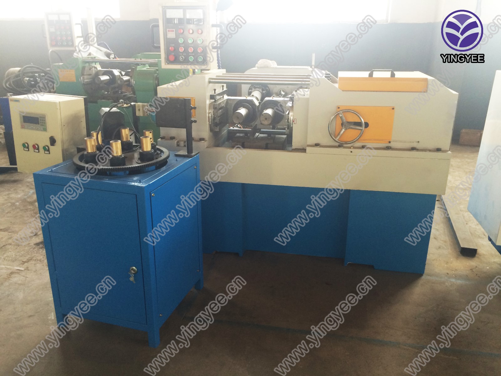 Z28-200 type screw rolling machine - Image 3