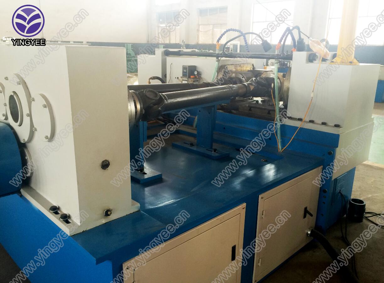 Z28-650 Screw Rolling Machine overview showing industrial setup