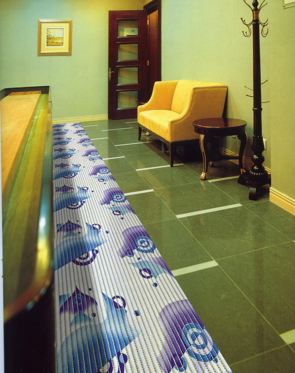Umbrella Patterned PVC Floor Mat