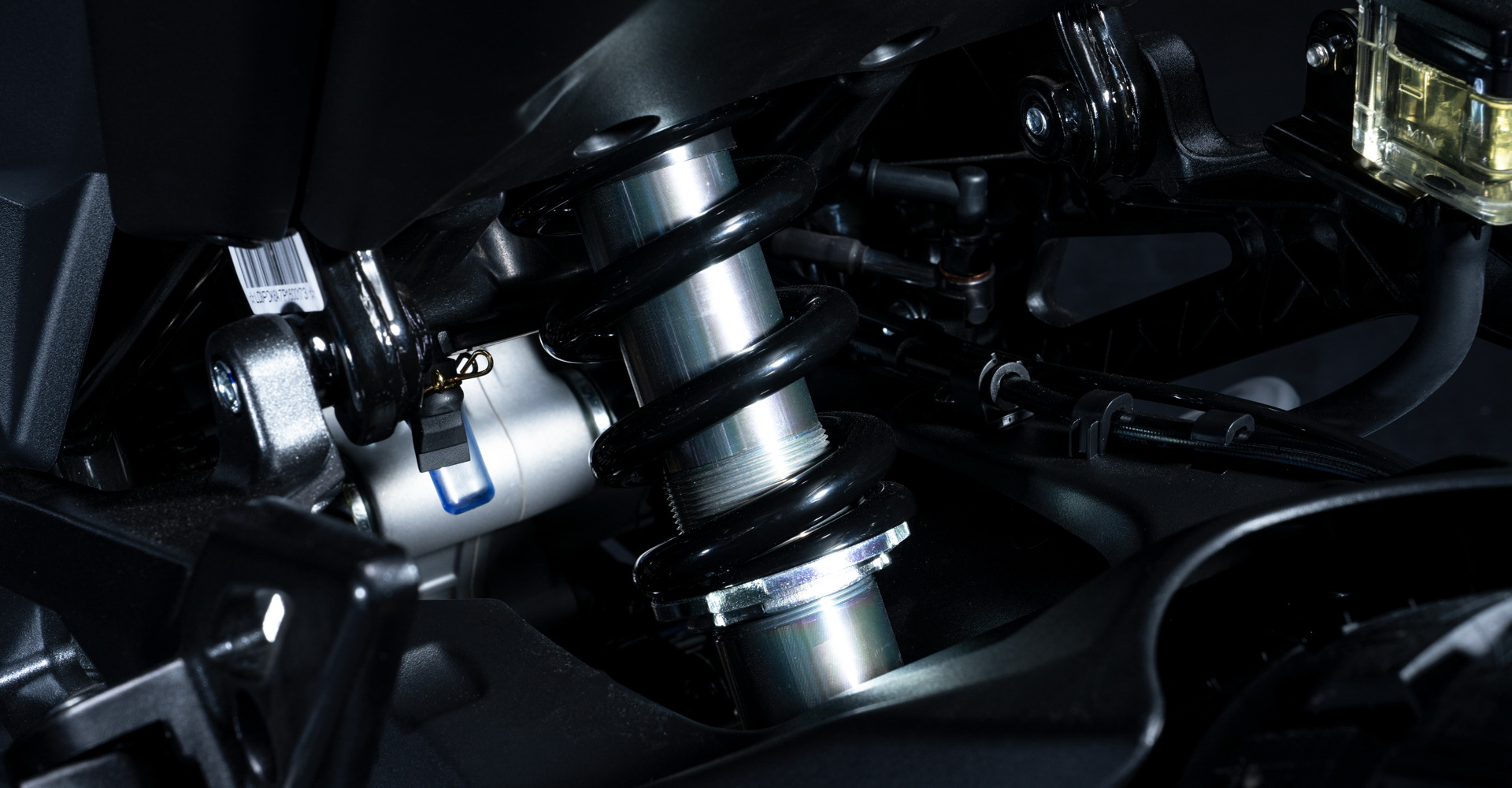 Rear mono-shock suspension