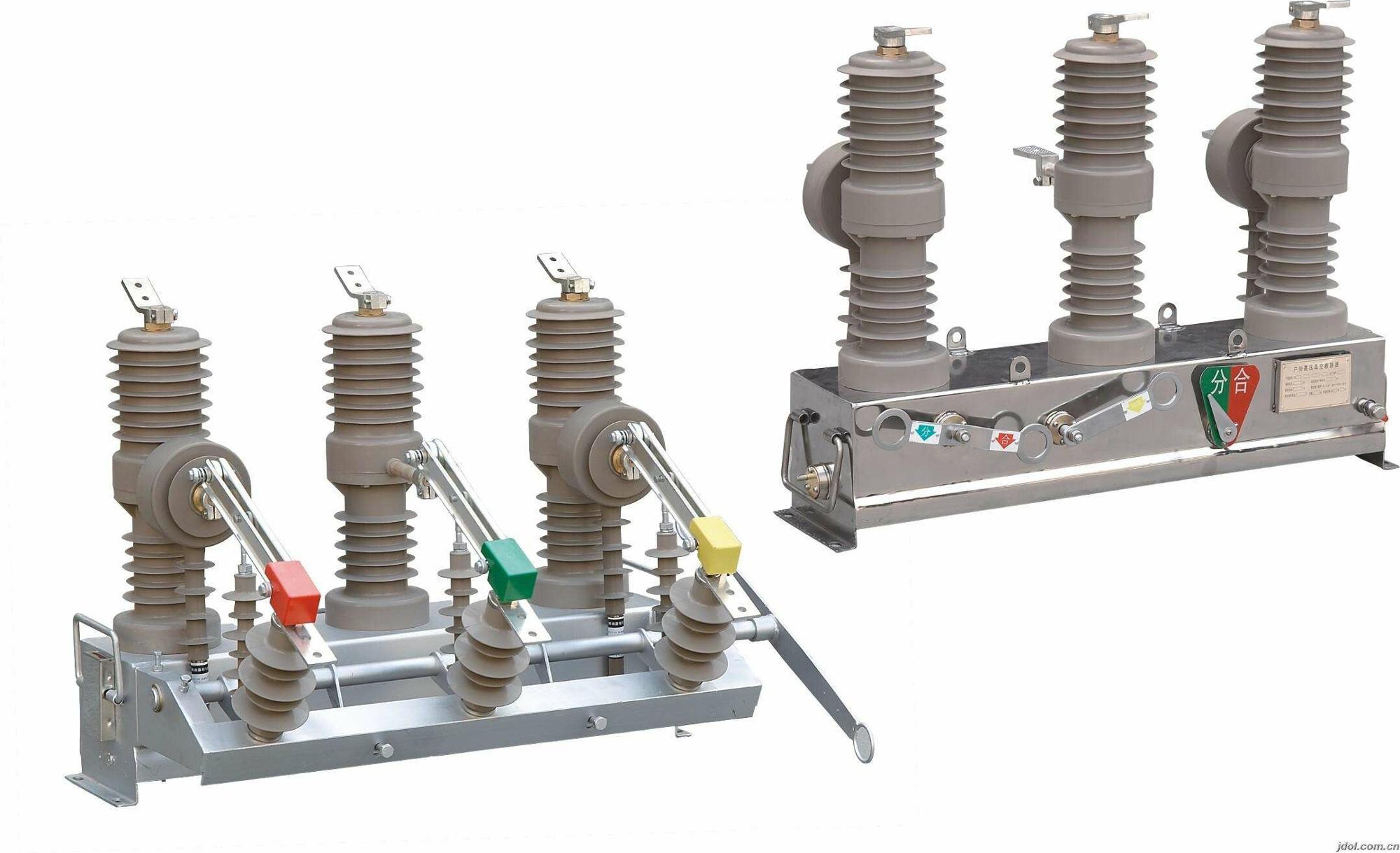 Detail view of the VCB manual operating mechanism